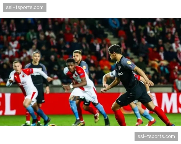 媒体预测本轮首发:巴黎可能为欧冠进行部分位置轮换